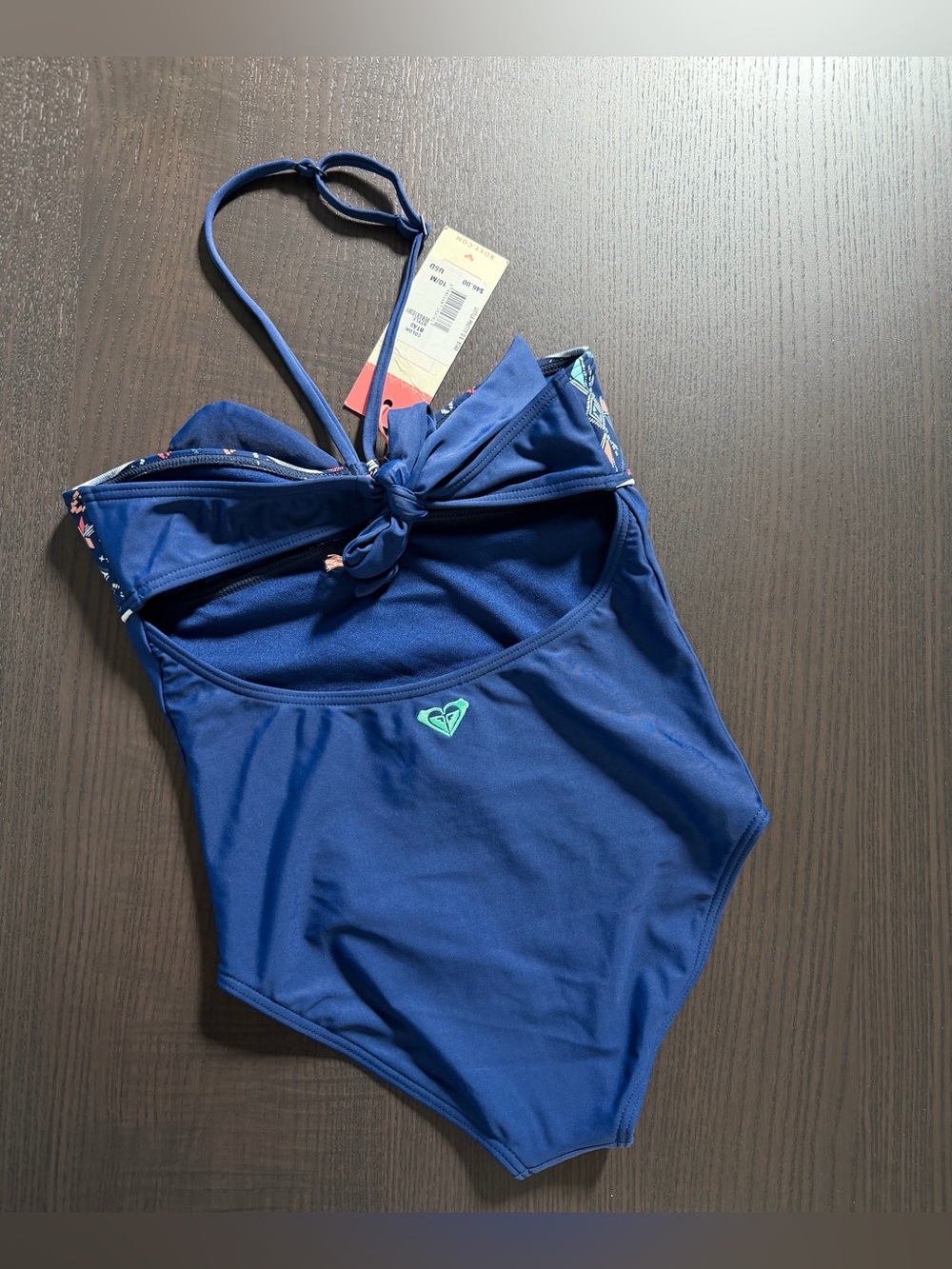 Roxy Swimsuit - Picture 4 of 7